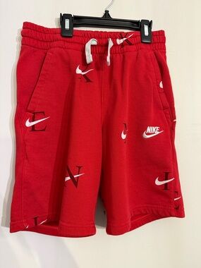 Nike Boys Red Athletic Shorts size youth medium